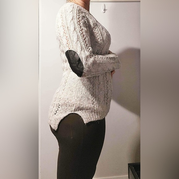 Pink Rose Loose Knit Sweater Small - Picture 8 of 14